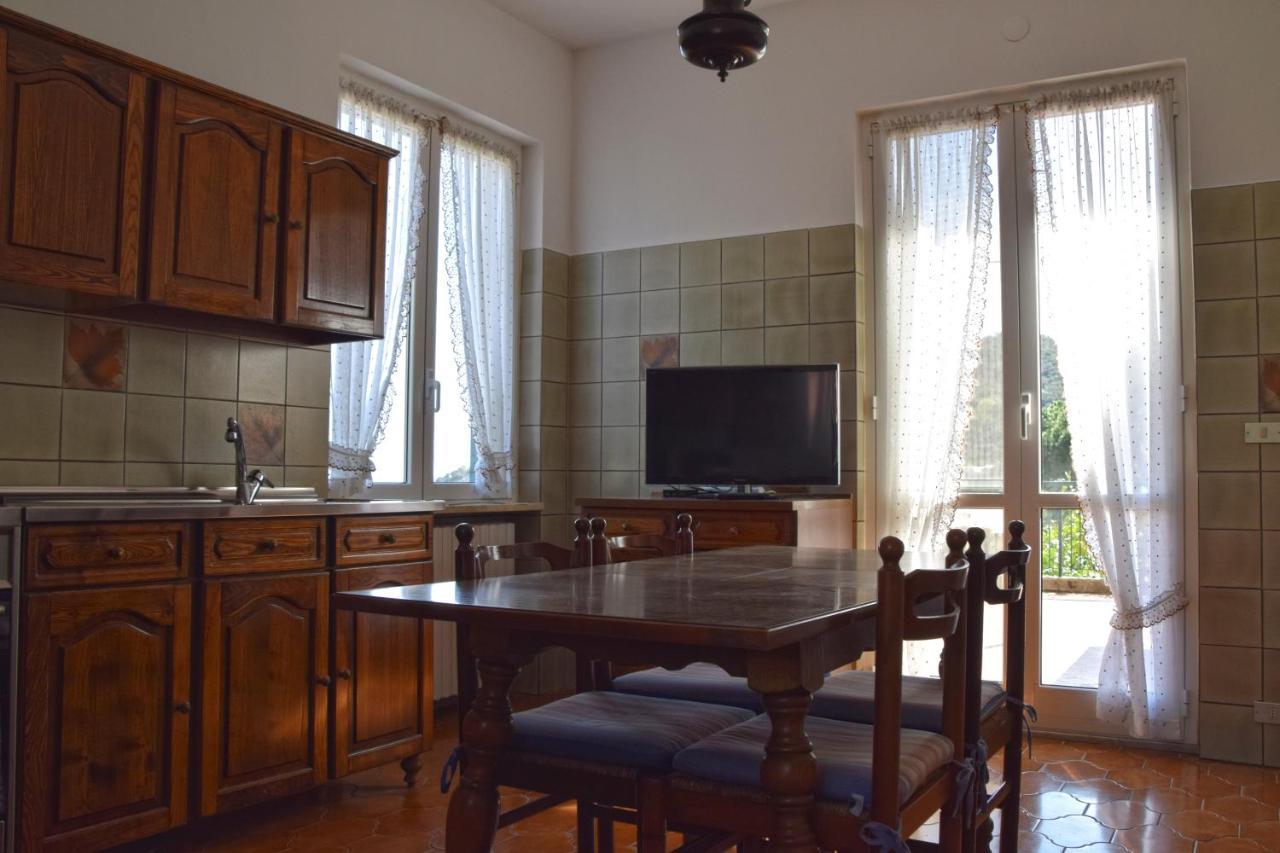 Villa Teresina Ноли Екстериор снимка