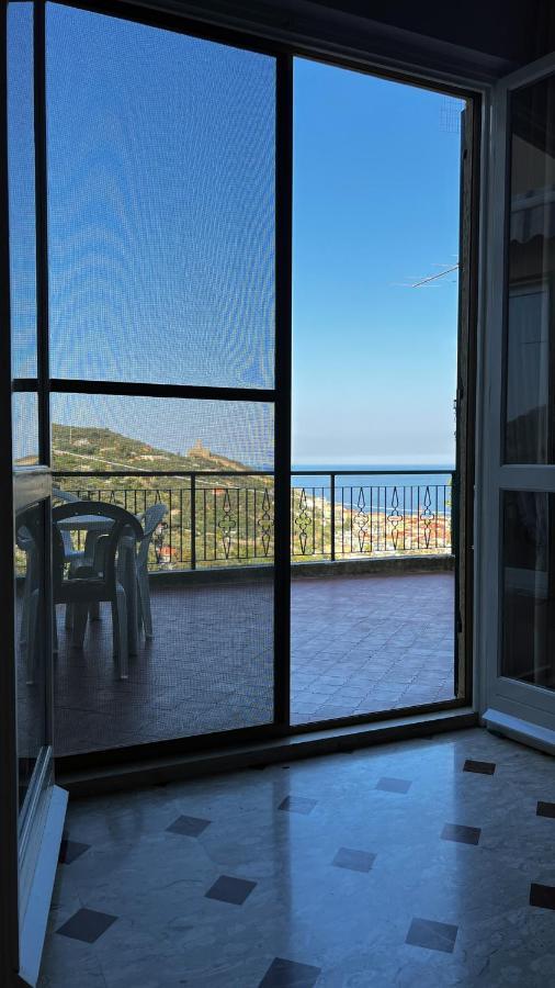 Villa Teresina Ноли Екстериор снимка