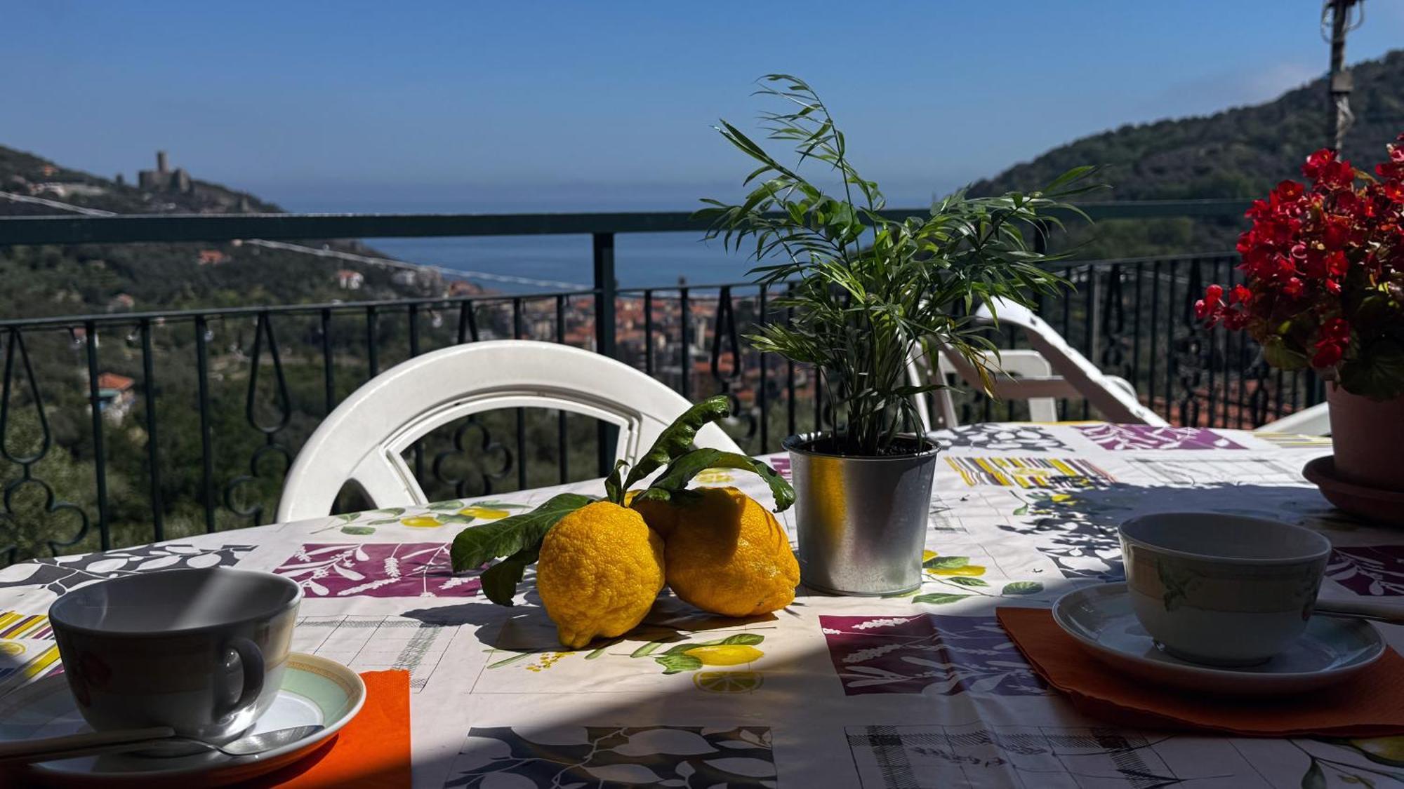 Villa Teresina Ноли Екстериор снимка