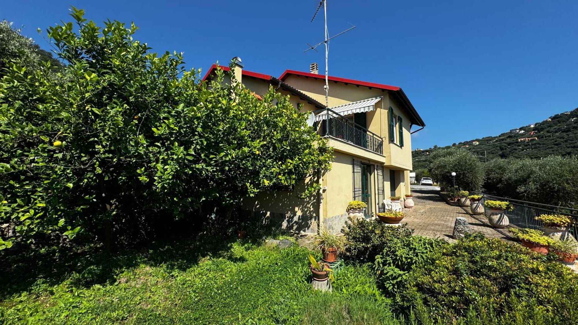 Villa Teresina Ноли Екстериор снимка
