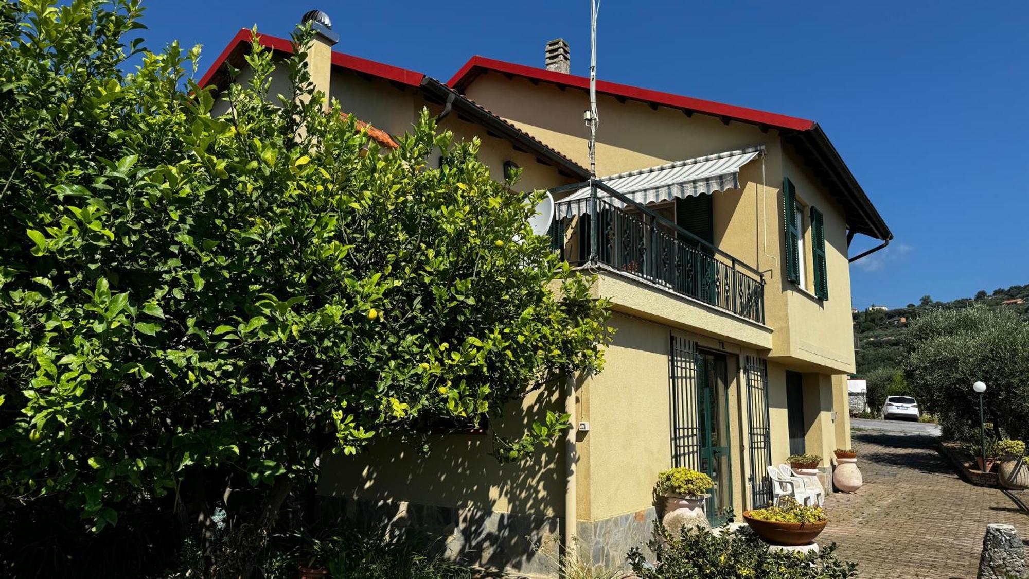 Villa Teresina Ноли Екстериор снимка